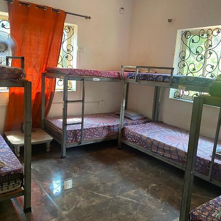 Namahstay Hostel, Cowork & Artist Residency Arambol Ngoại thất bức ảnh
